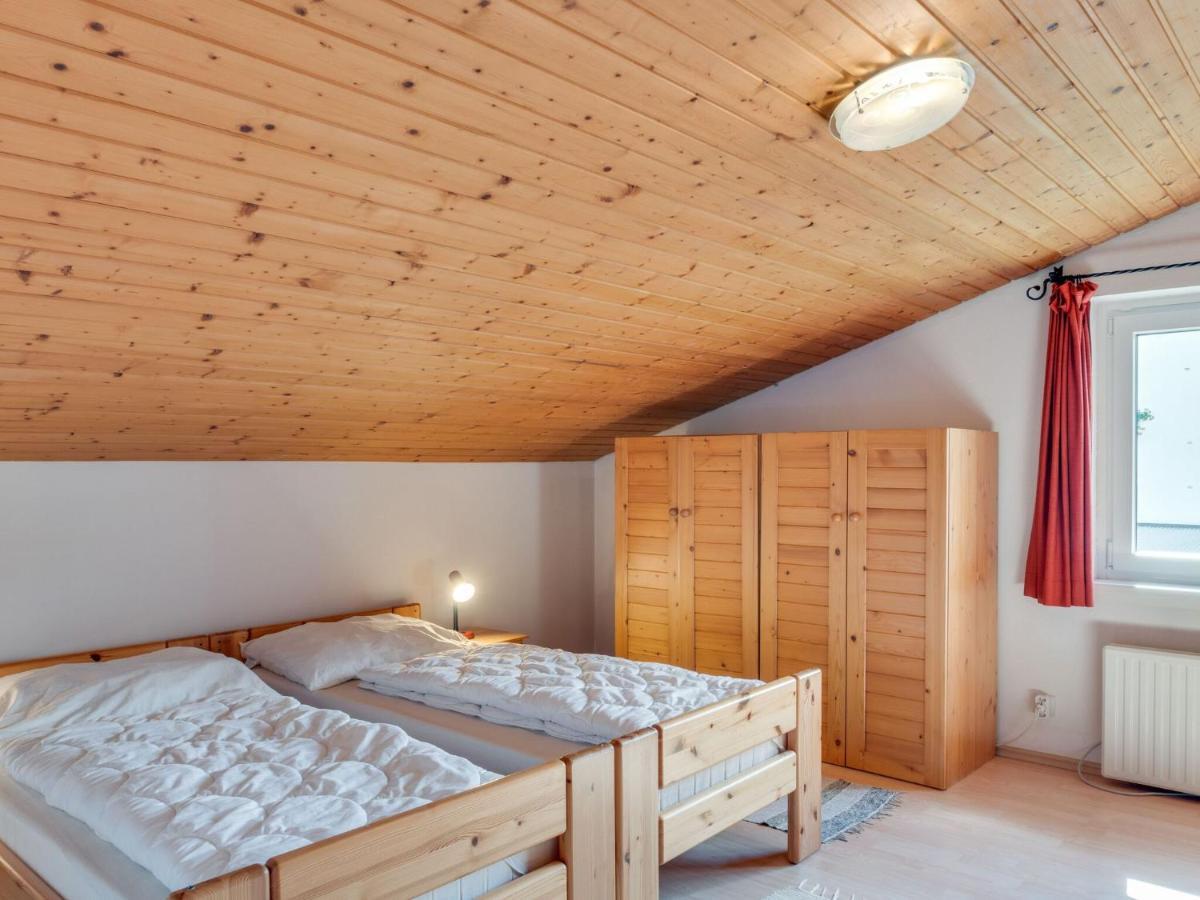 Spacious Chalet In Maishofen Near Forest Eksteriør bilde