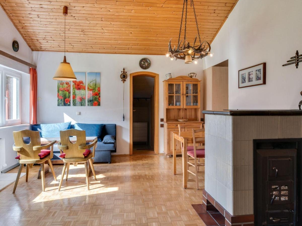 Spacious Chalet In Maishofen Near Forest Eksteriør bilde