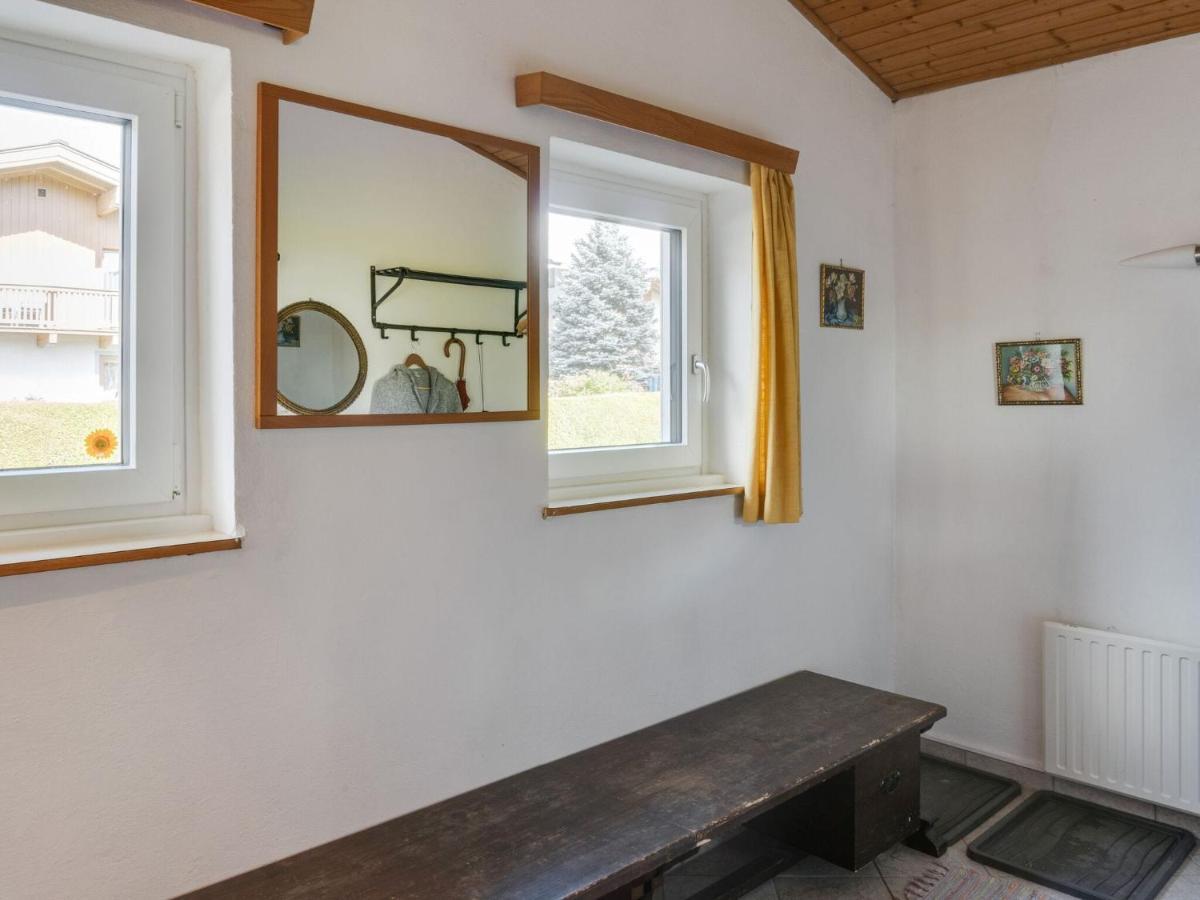 Spacious Chalet In Maishofen Near Forest Eksteriør bilde