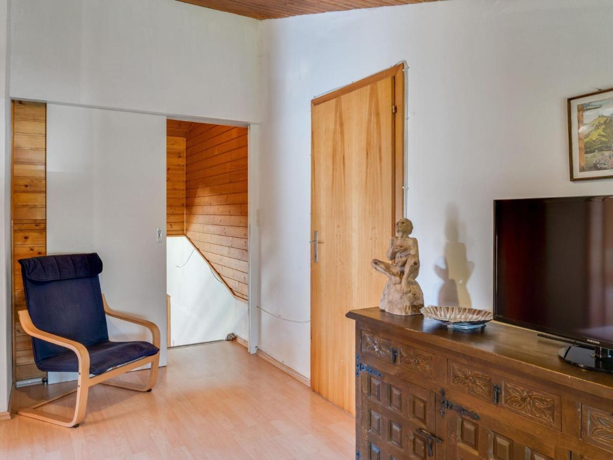 Spacious Chalet In Maishofen Near Forest Eksteriør bilde